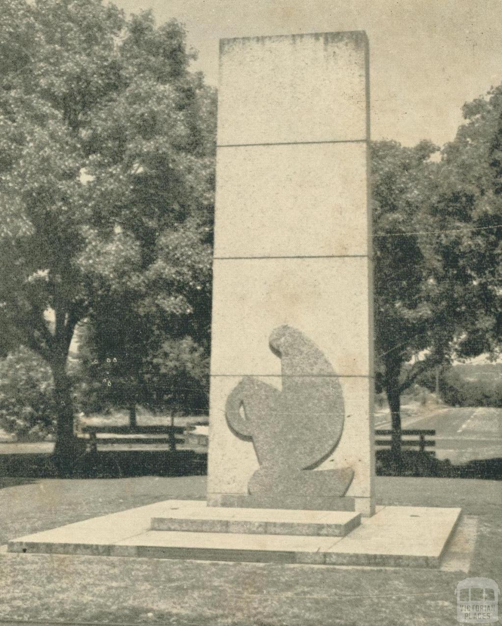 War Memorial, Yallourn, 1961