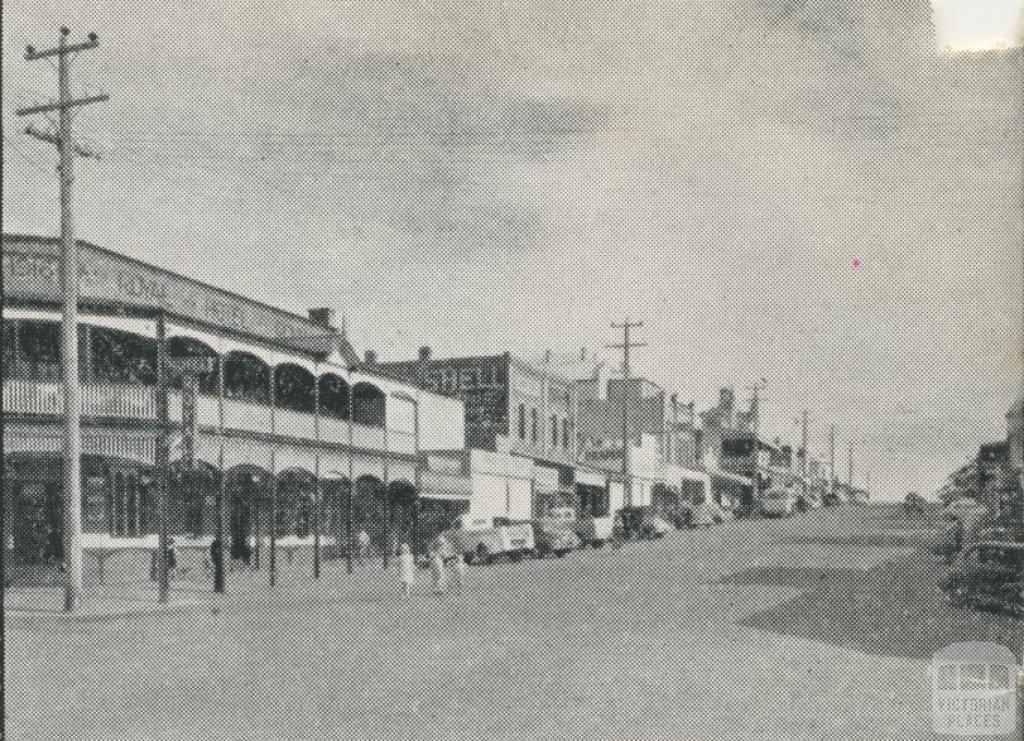 Main Street, Daylesford, 1959