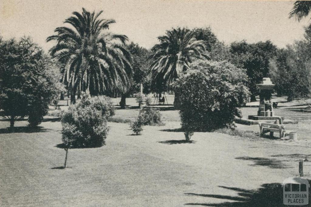 The Gardens at May Park, Horsham, 1960