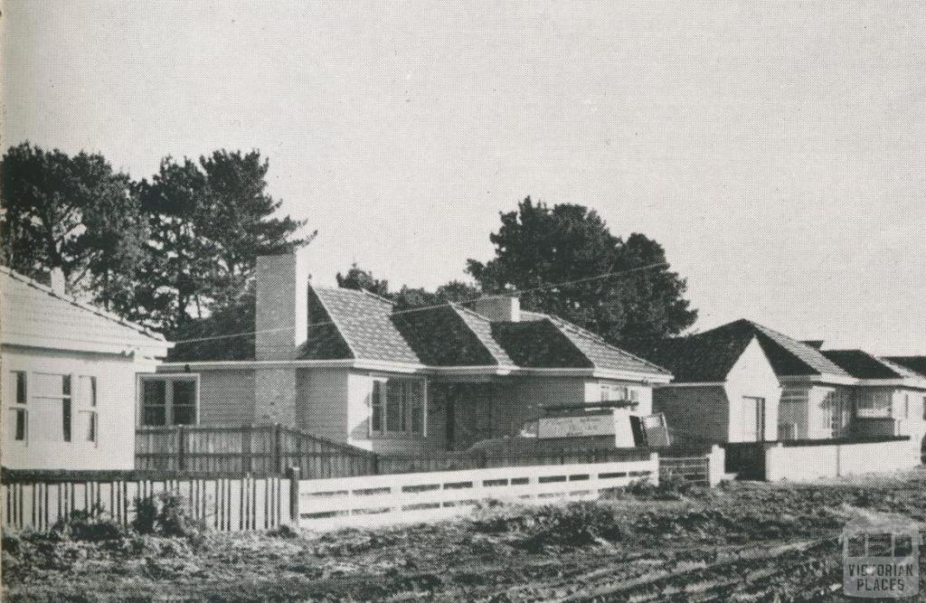 Homes in an unsewered area, Melbourne, 1957