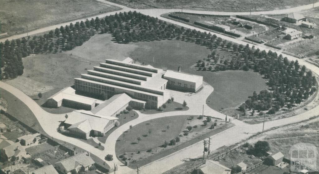 La Mode Industries plant, Morwell, c1952