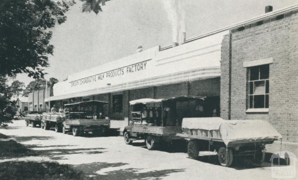 Co-operative factory, Drouin, 1955