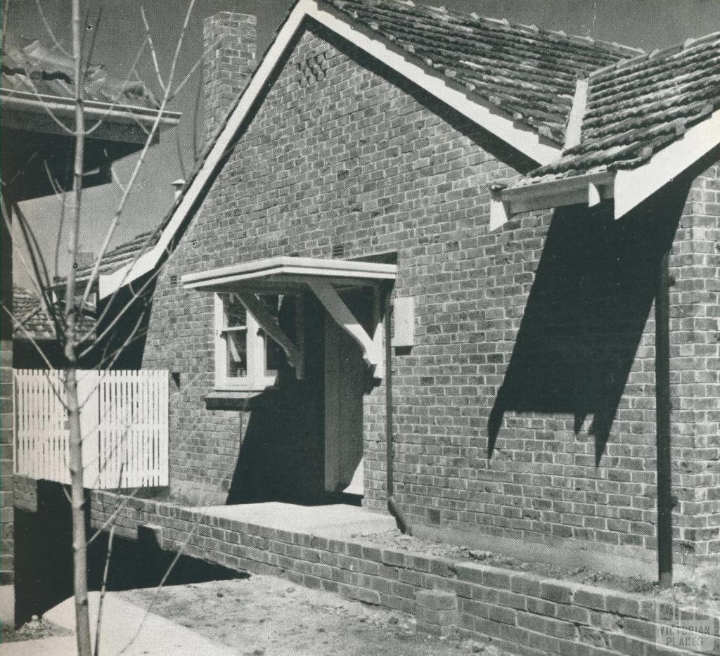 House in Richmond Estate, 1942