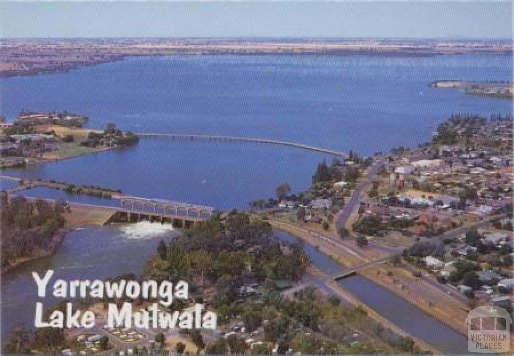 Aerial view of Lake Mulwala and Yarrawonga Weir on the Murray River