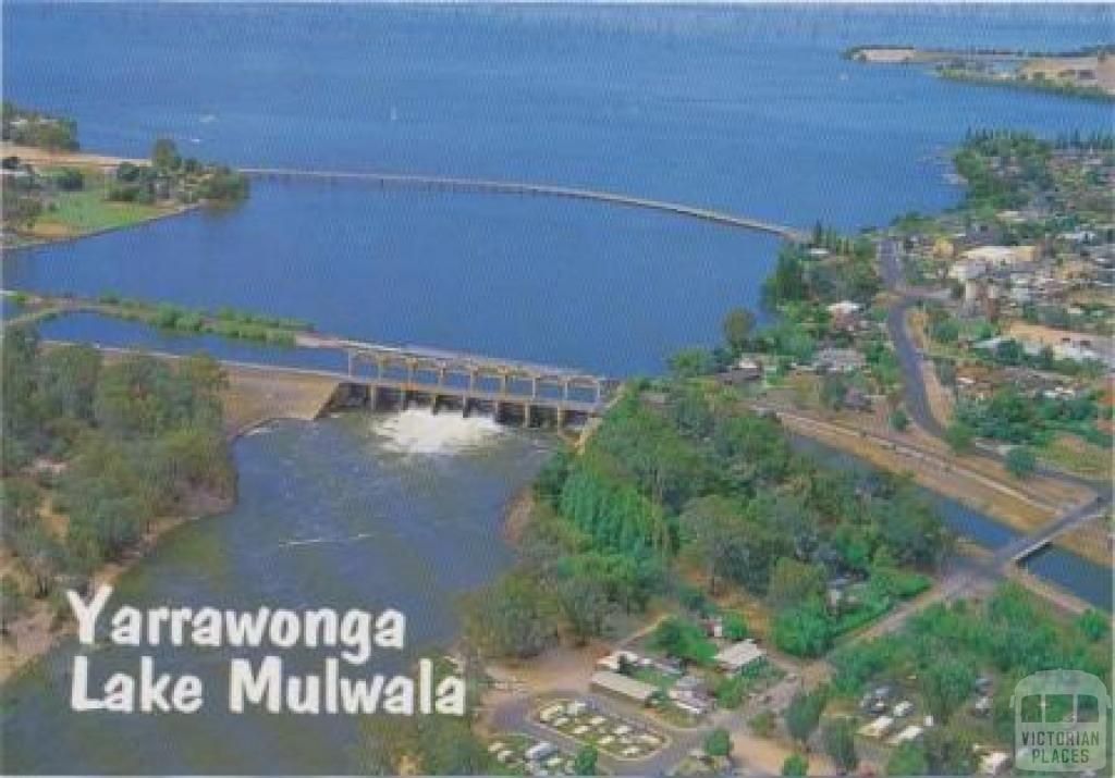 Aerial view of Lake Mulwala and Yarrawonga Weir on the Murray River