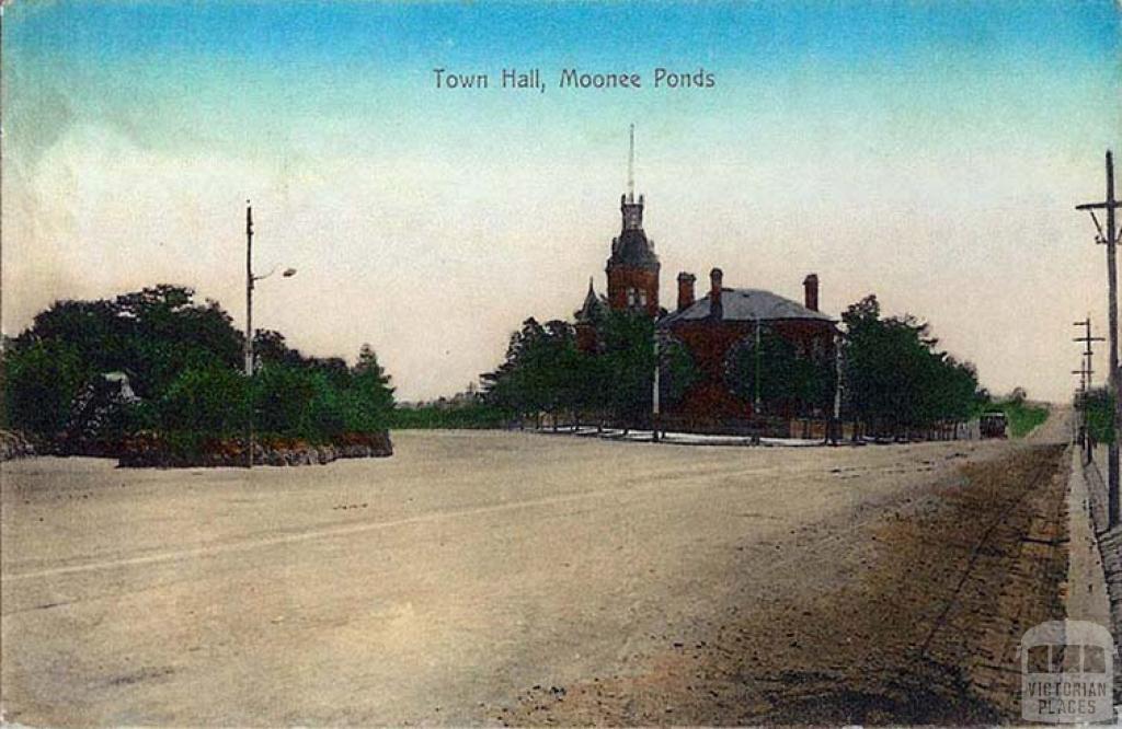 Town Hall, Moonee Ponds, c1910