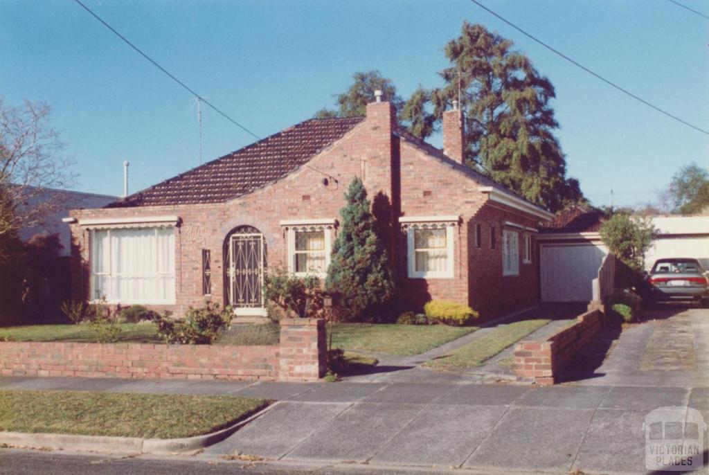 Beauville Street, Murrumbeena, 1998