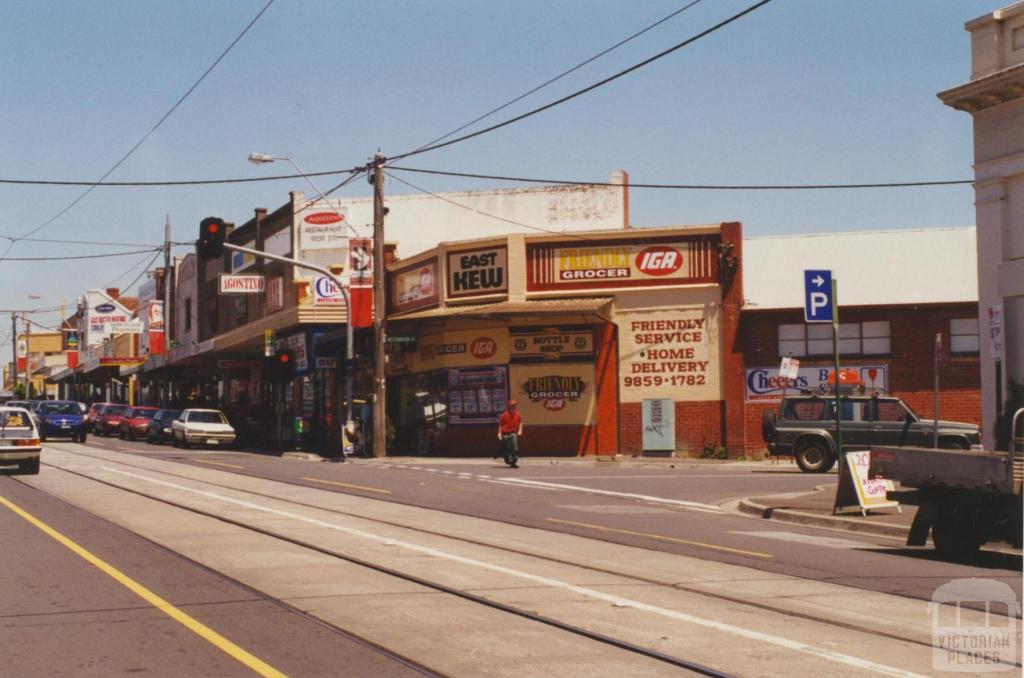 Kew East, 2000