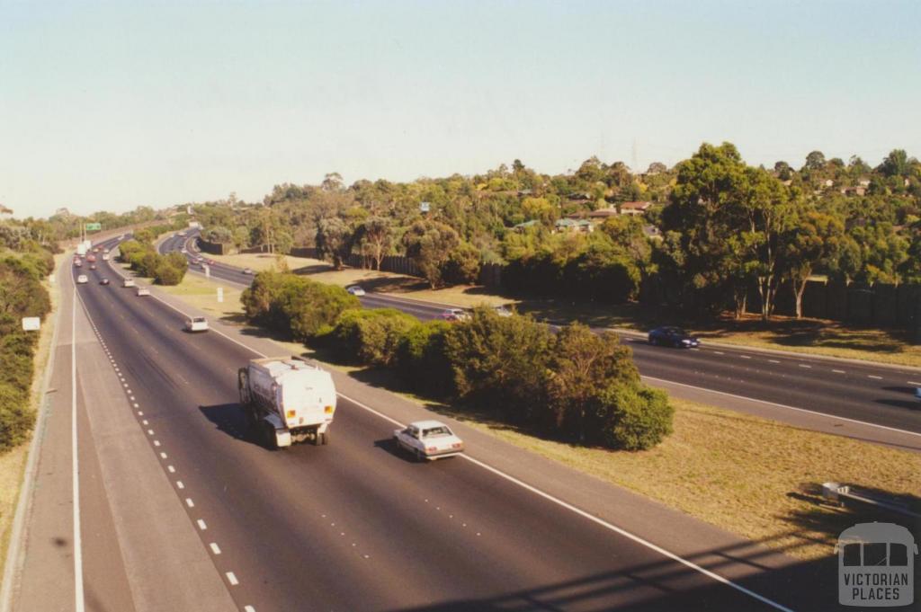 Monash Freeway, 2000