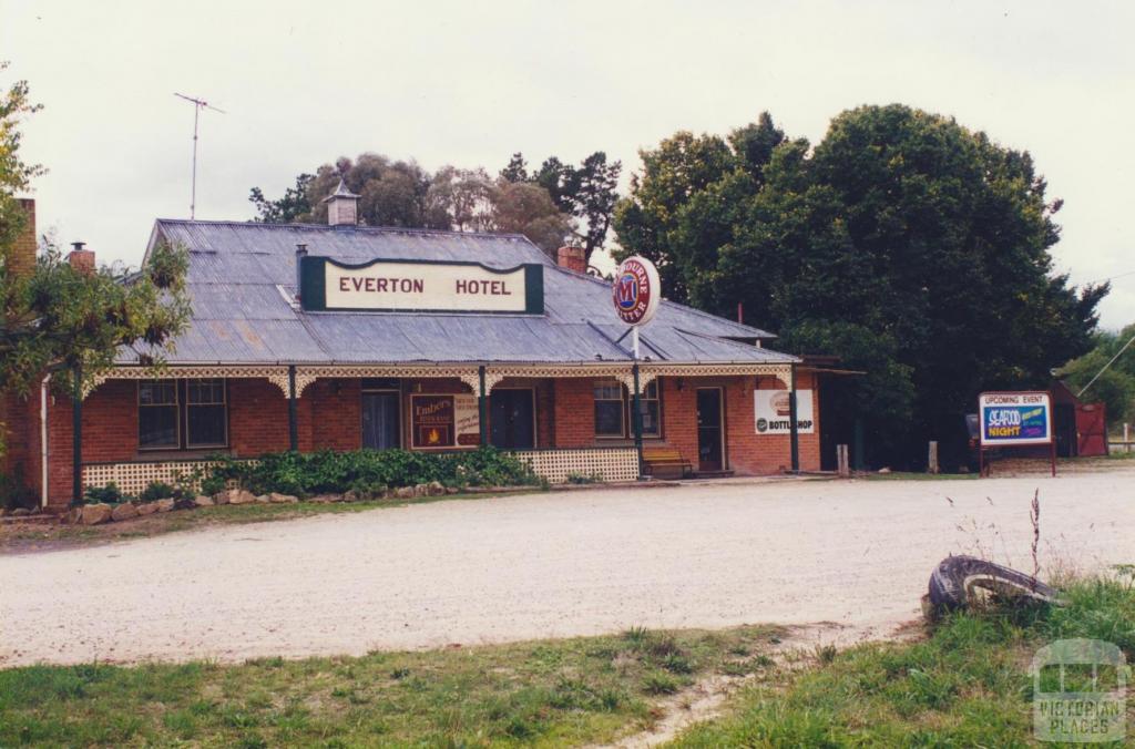 Everton Hotel, 2000