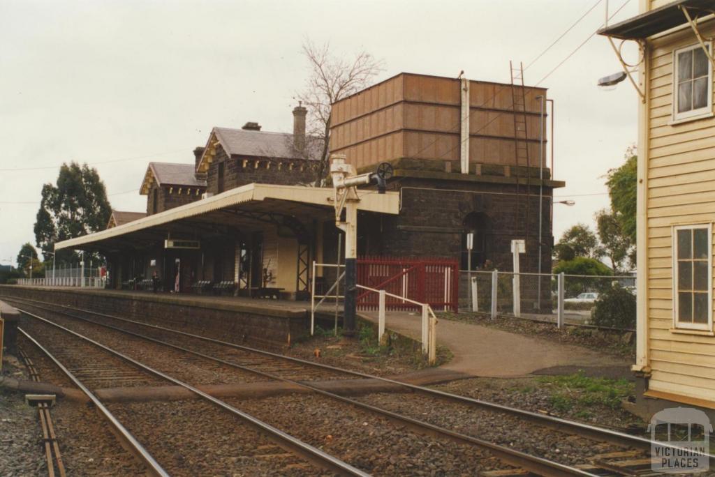 Kyneton Railway Station, 2000