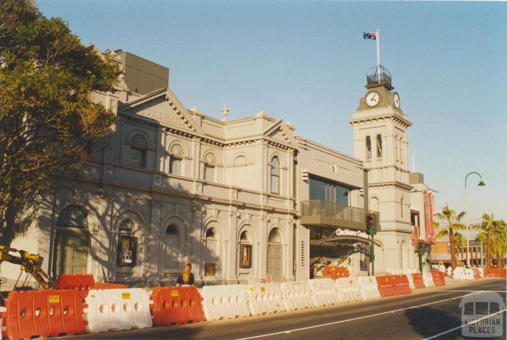 Town Hall, Moonee Ponds, 2000