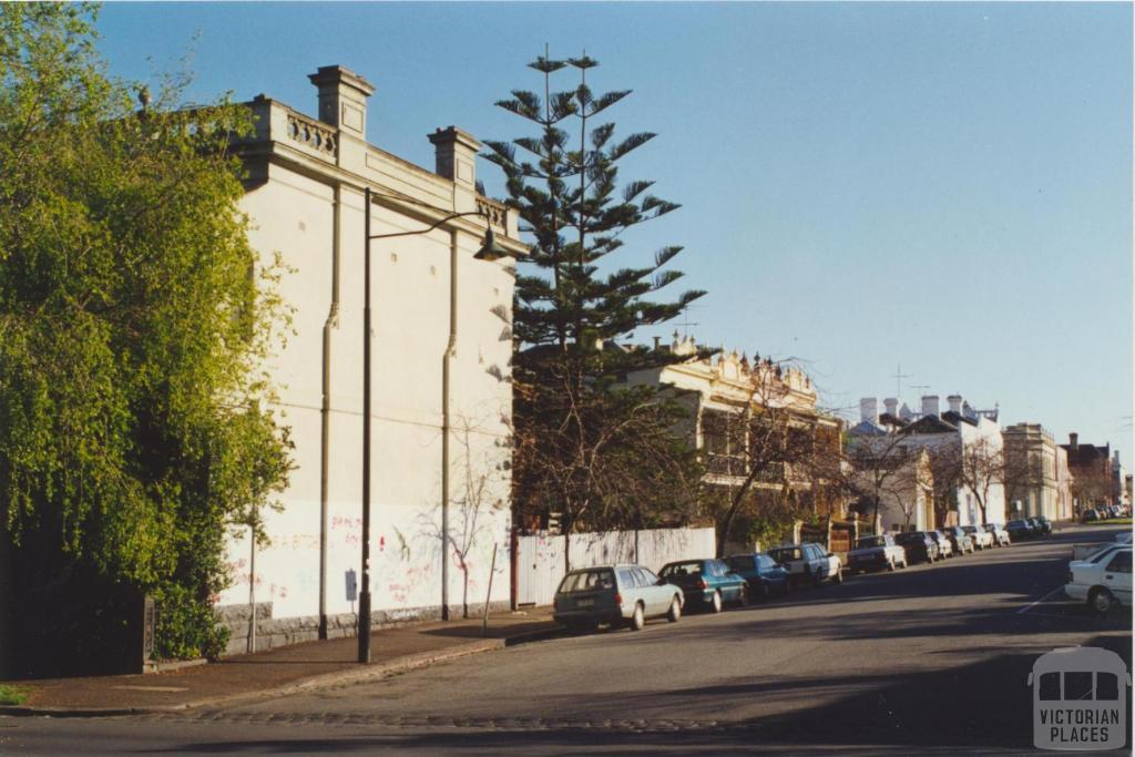 Fitzgibbon Street, Parkville, 2000