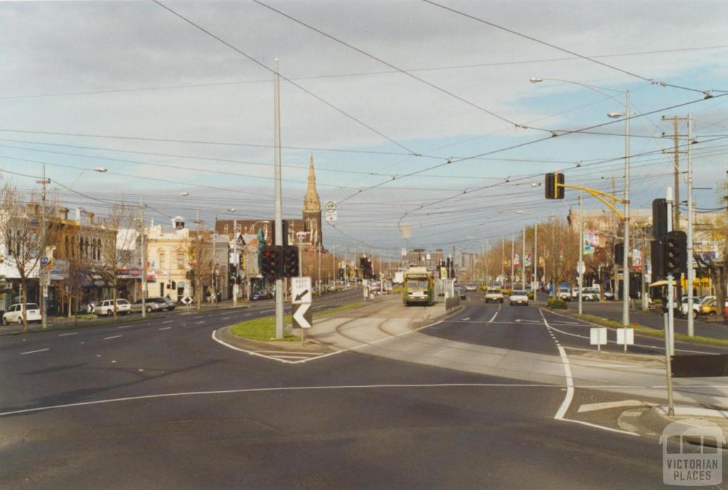 Queens Parade, Clifton Hill, 2000