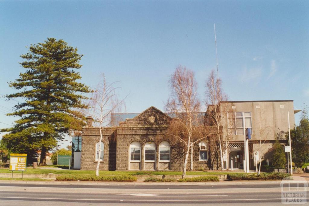 Former Whittlesea Shire offices, Epping, 2000