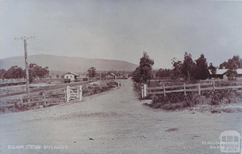 Railway Station, Bayswater