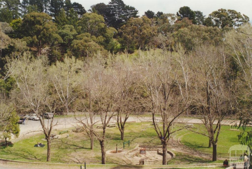 Vaughan Springs reserve, 2000