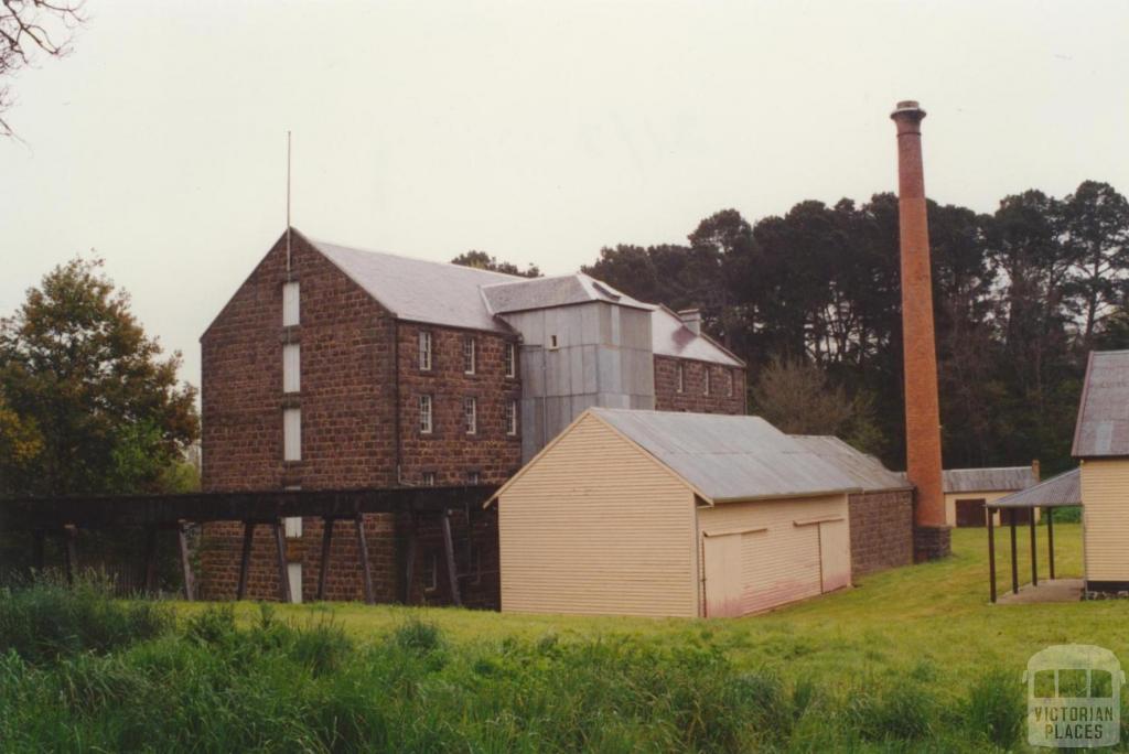 Smeaton Mill showing water flume, 2000