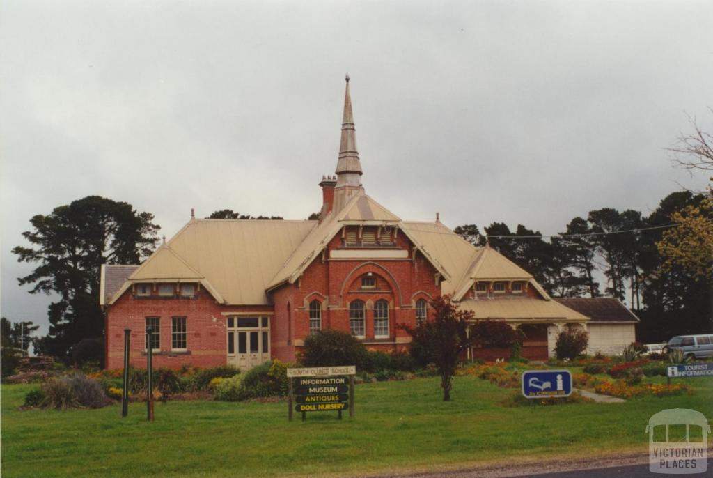 Clunes South School, 2000