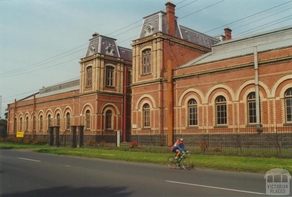 Spotswood, former pumping station, 2000