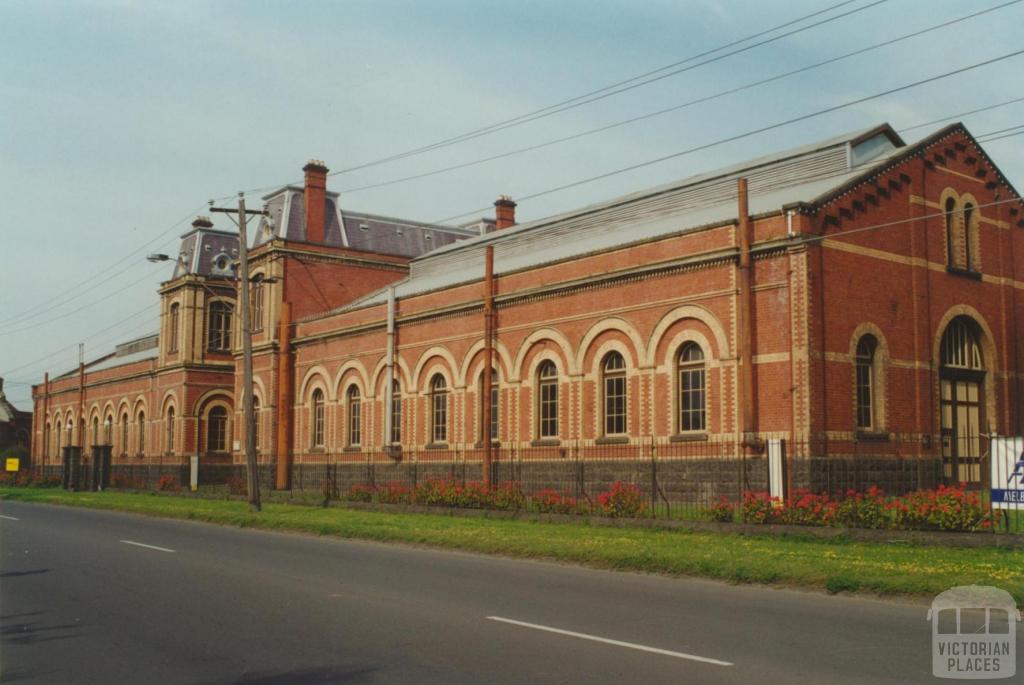 Spotswood, former pumping station, 2000