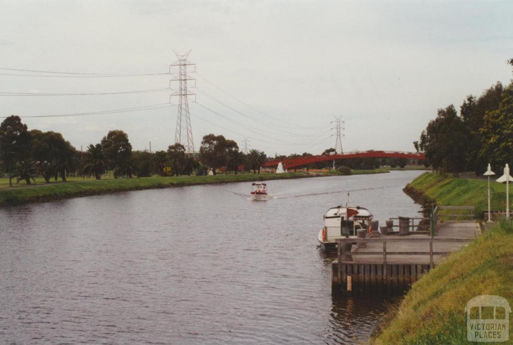 Mooring, Maribyrnong River Pipeworks Park, 2000