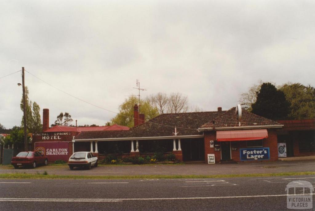 Mineral Springs Hotel, Spargo Creek, 2000