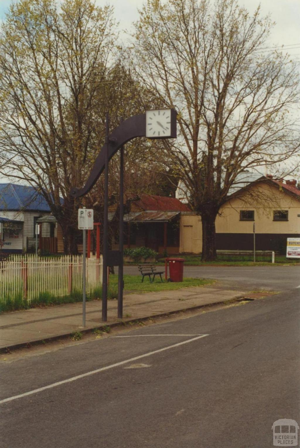 Dr Gweneth Wisewould Clock, Trentham, 2000