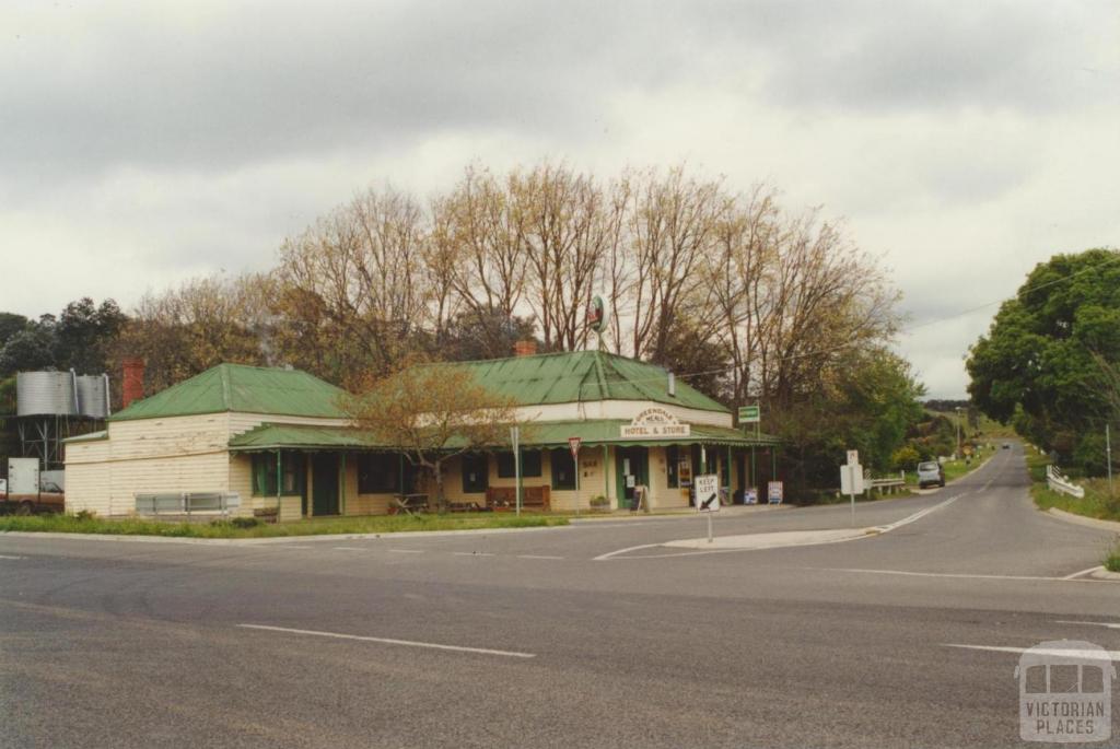 Greendale Hotel and store, 2000