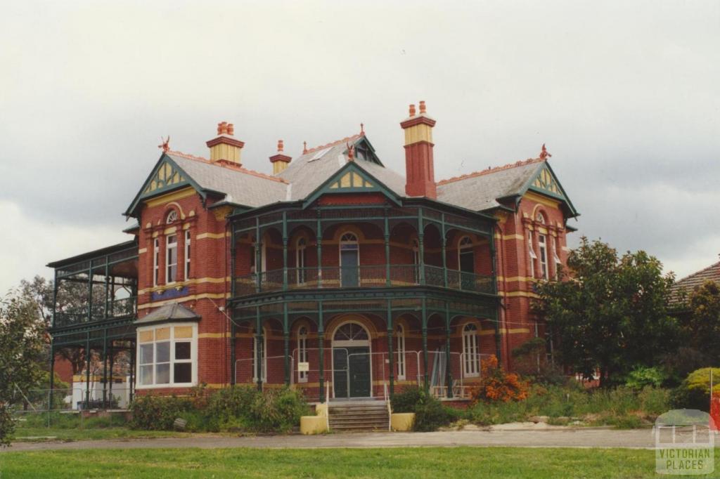 Bundoora Park homestead, 2000