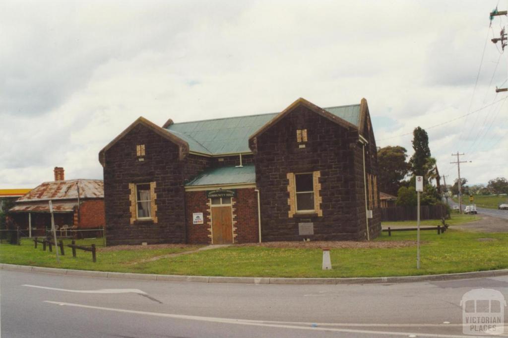 Community hall, Mernda, 2000