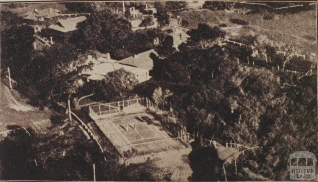 The house with the country club atmosphere, Mt Eliza, 1918