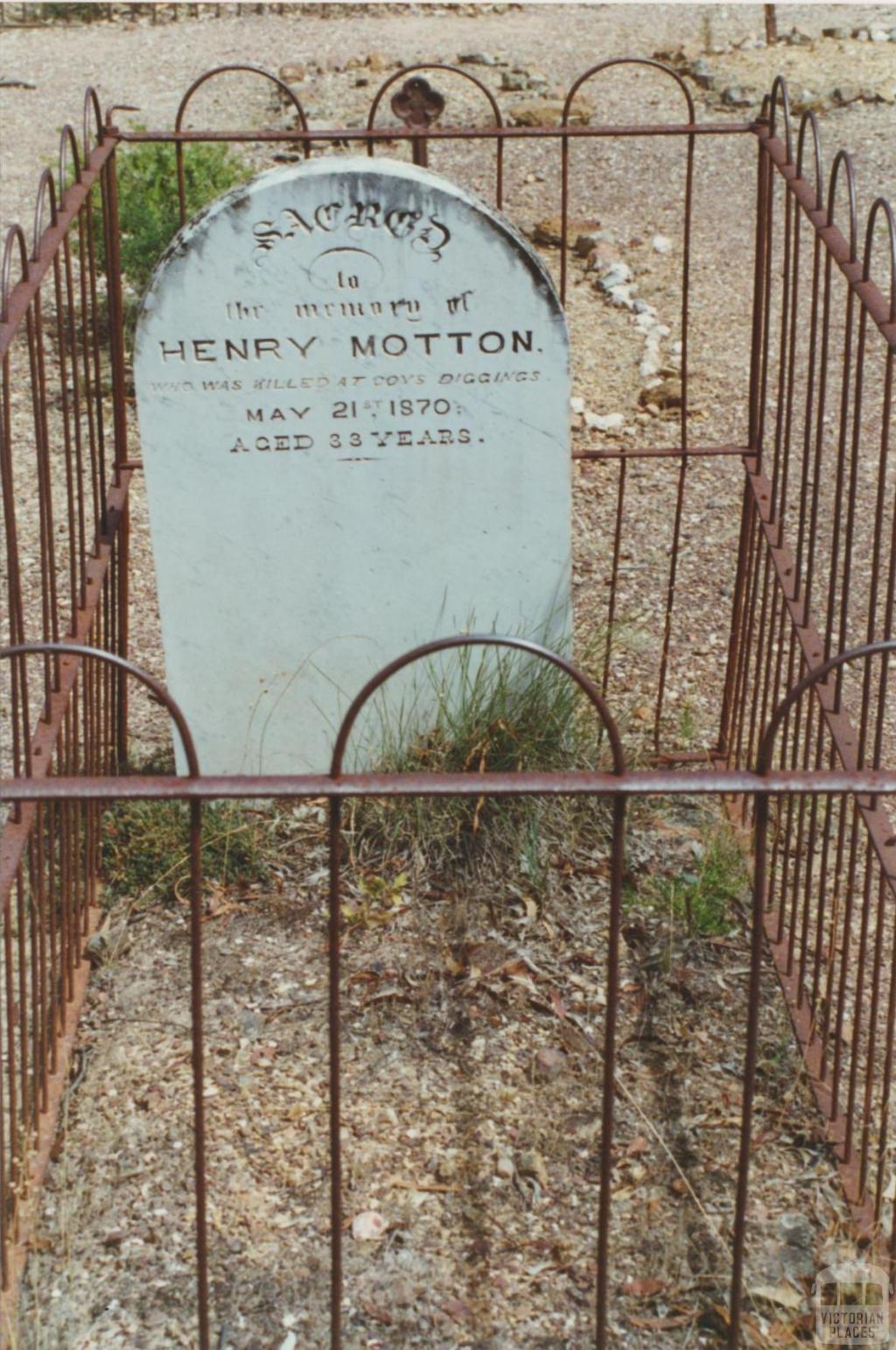 Grave of Henry Motton, Whroo Cemetery, 2001