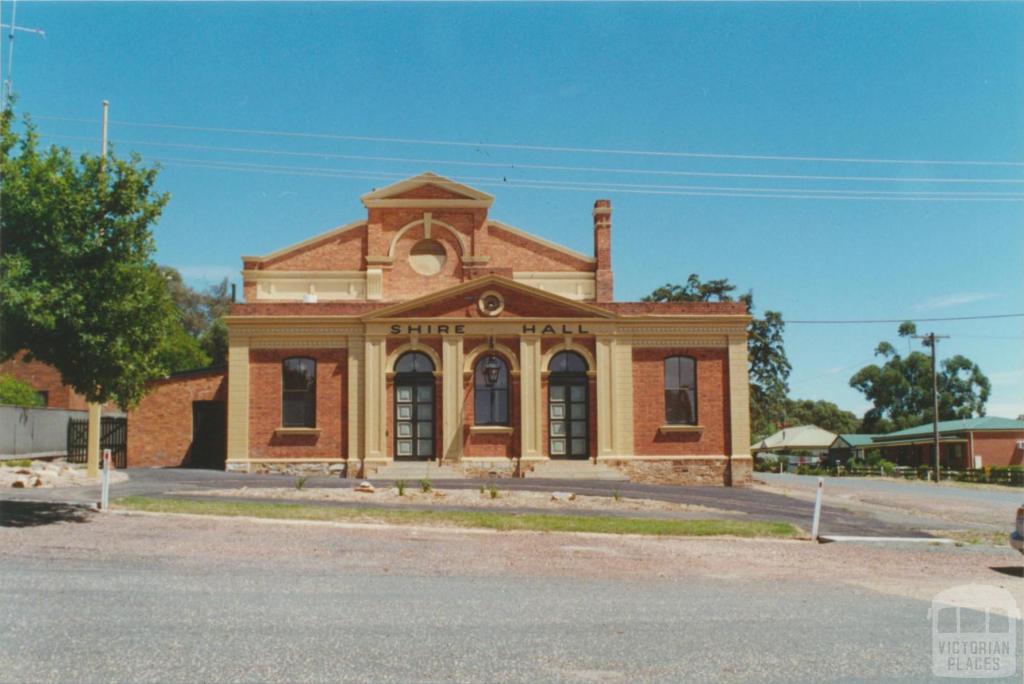 Rushworth, Waranga Shire Hall, 2001