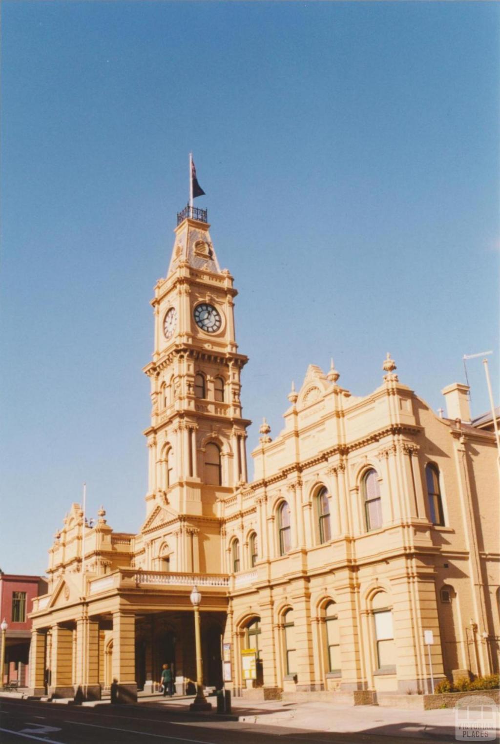 Hawthorn Town Hall, 2001