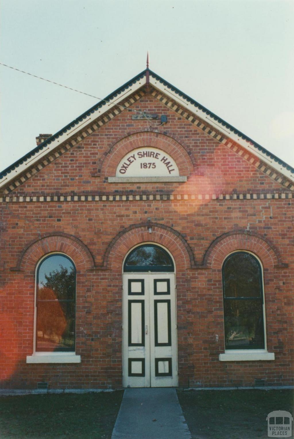 Oxley Shire Hall, 2002