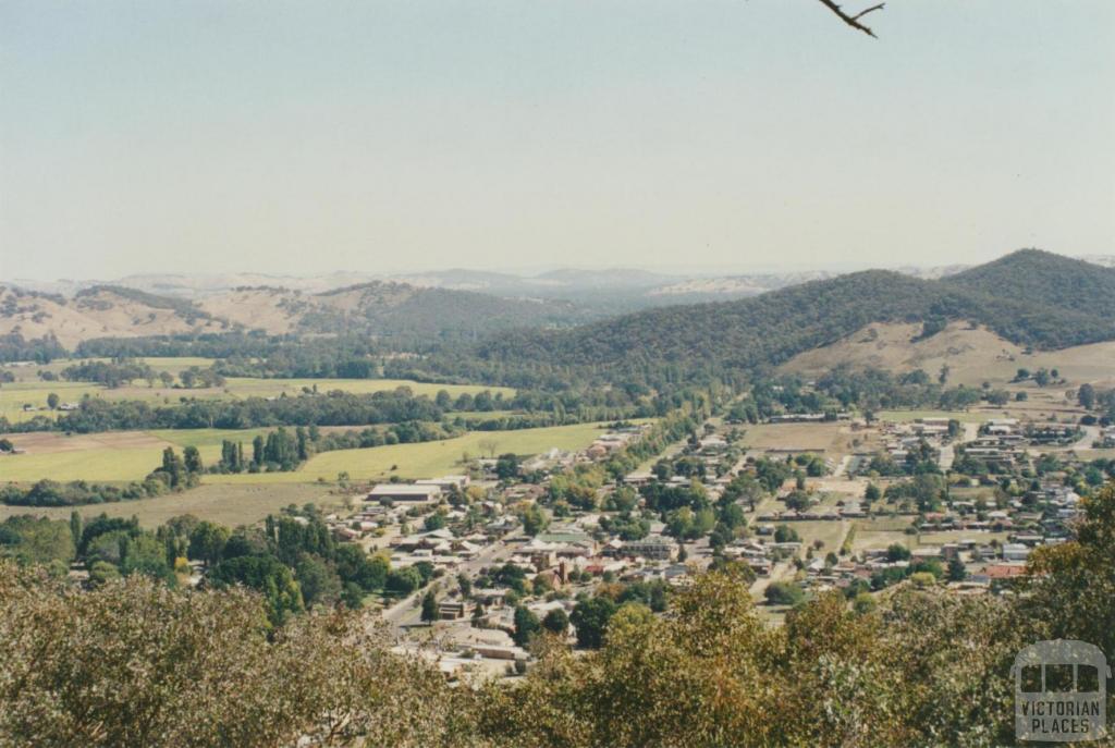 Myrtleford from Reform Hill, 2002