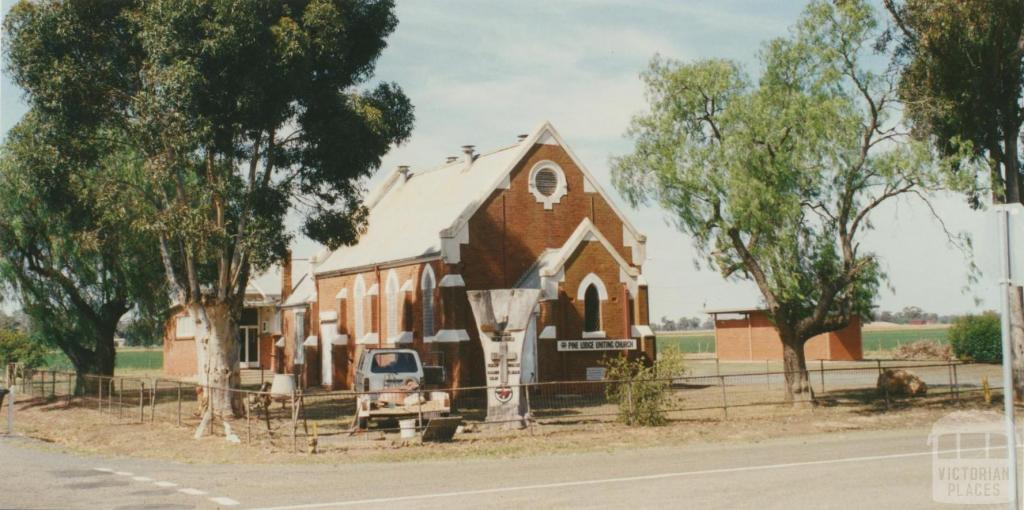 Pine Lodge Uniting Church, 2002