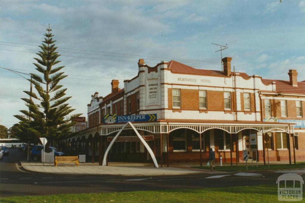 Wonthaggi Hotel (whale jaws in foreground), 2002