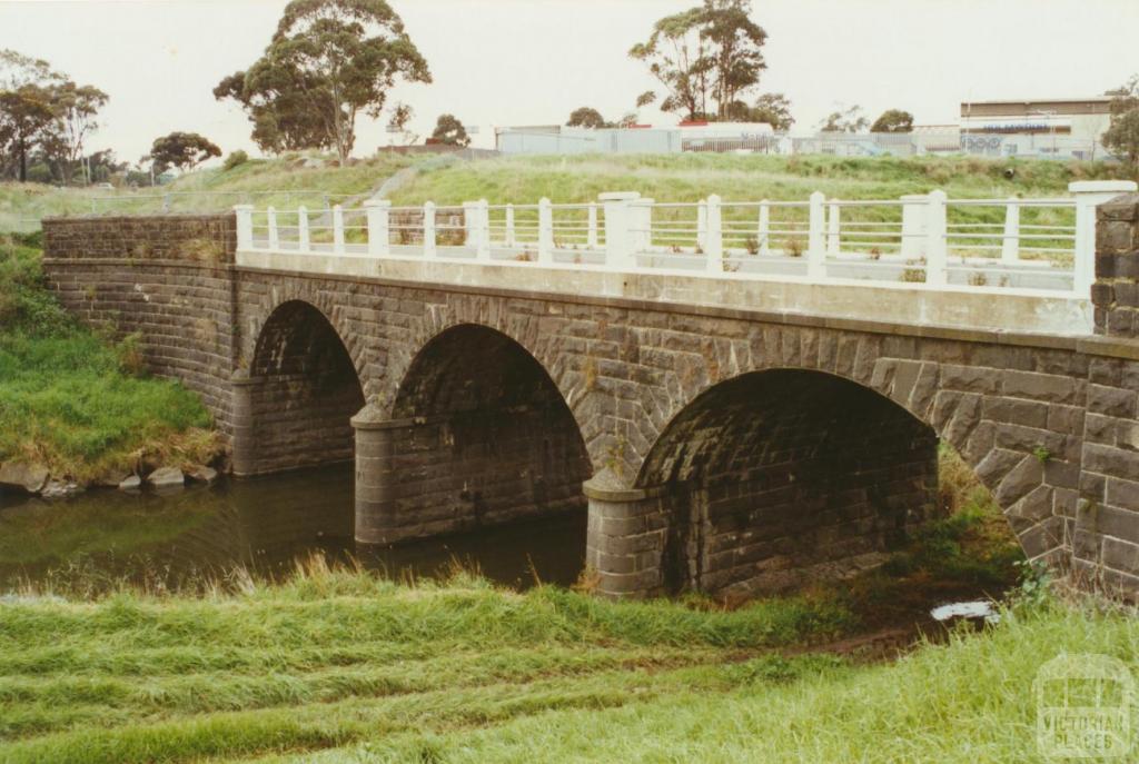 Former Princes Highway bridge over Kororoit Creek, 2002