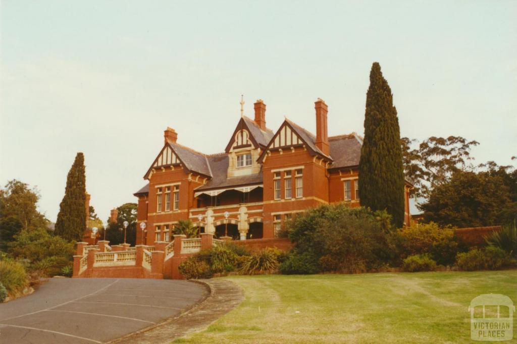 The Hill, Circular Drive, Caloola, Sunbury, 2002