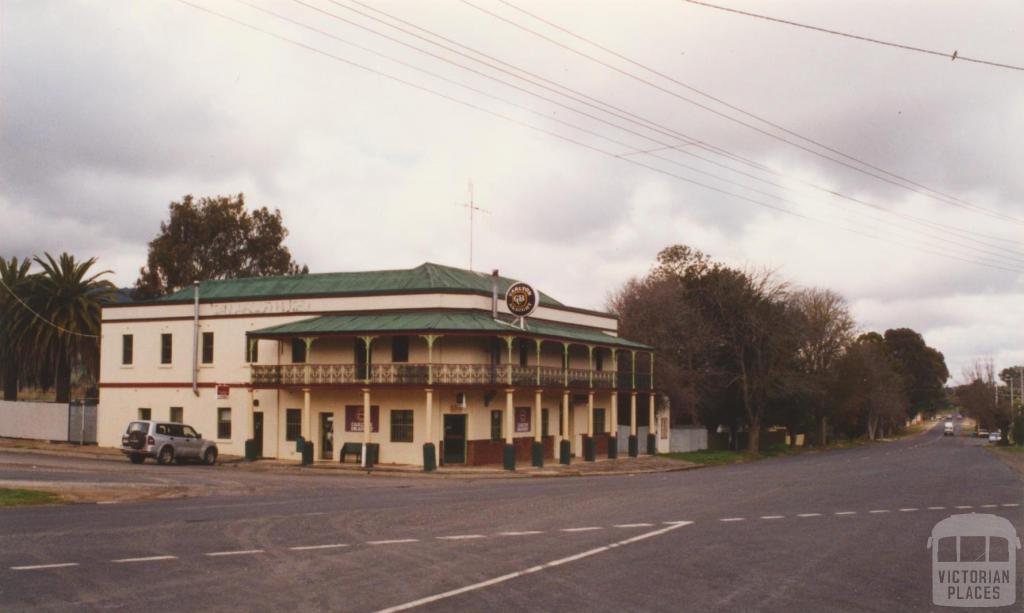 Tallarook Hotel, 2002