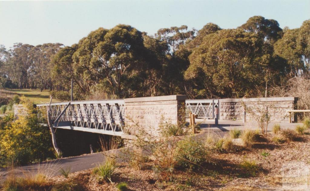 Lower Plenty bridge, Old Plenty Road, 2002