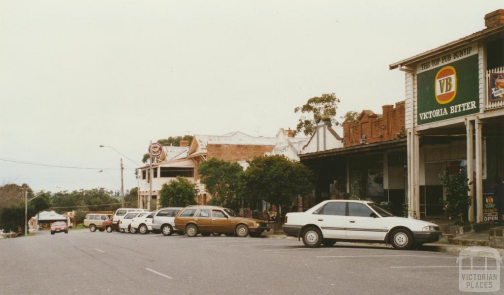 Bunyip, 2002