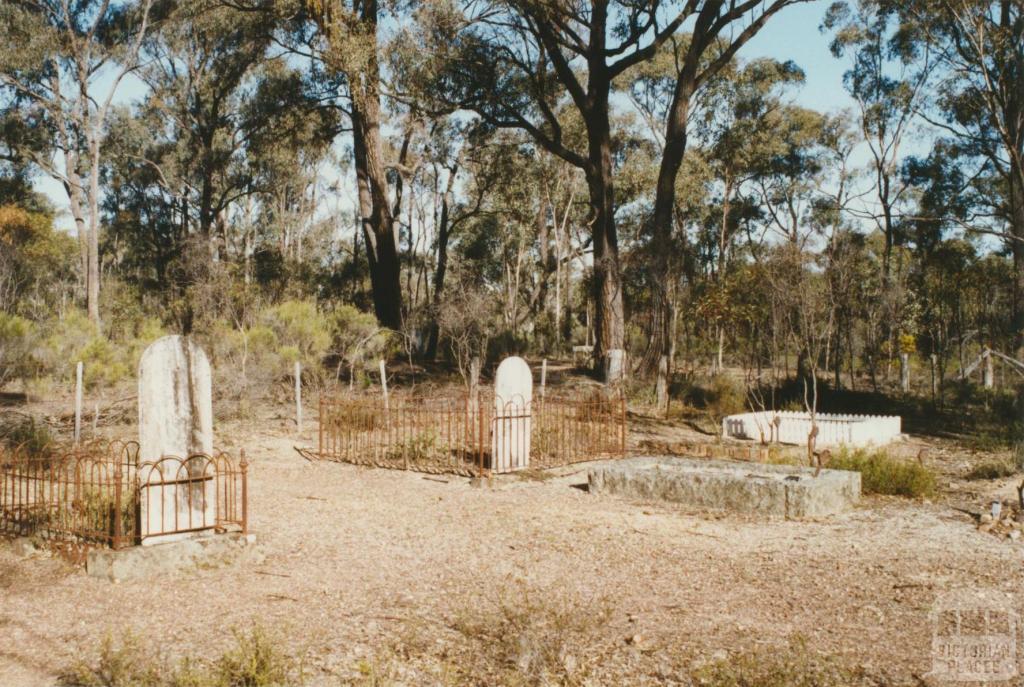 Whroo Cemetery, 2002