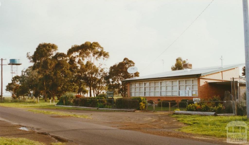 Purnim Catholic school, 2002