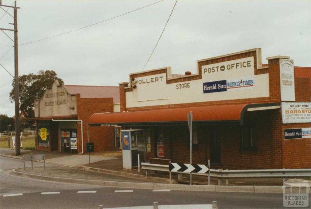 Wollert store and post office, 2002