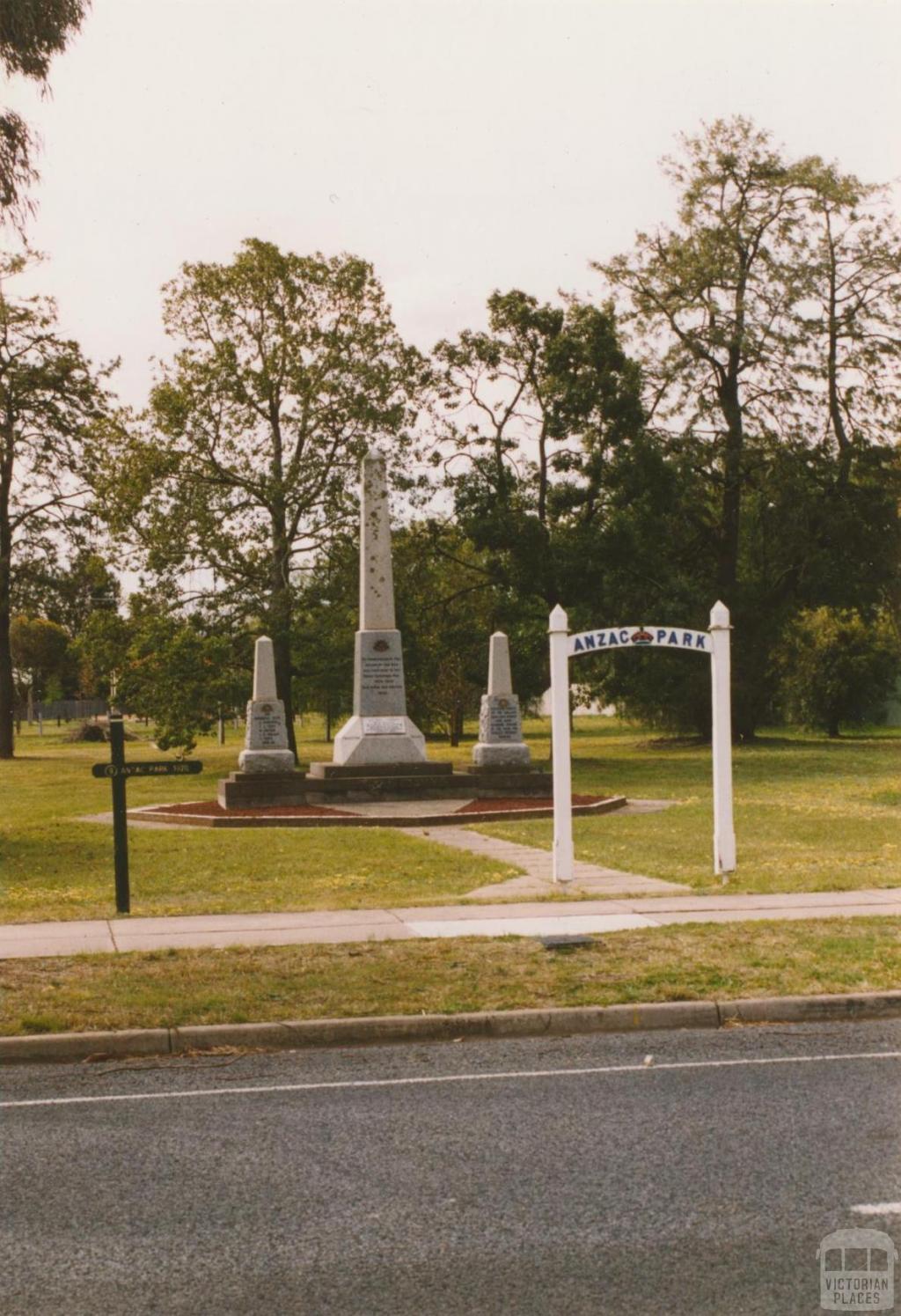 Briagolong War Memorial, 2003