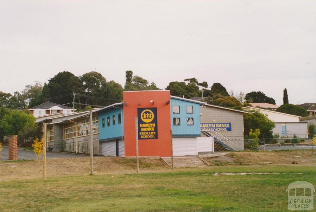 Hamlyn Banks primary school, 2004