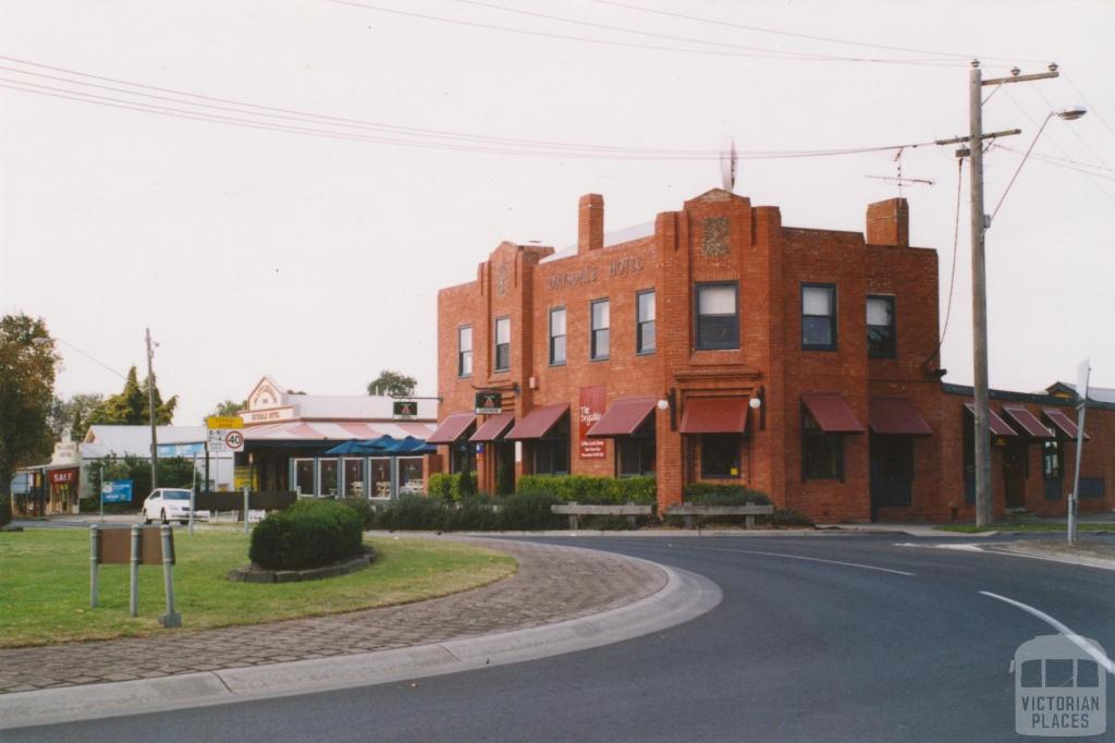 Drysdale Hotel, 2004